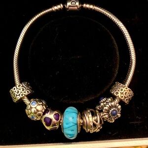 ✨Pandora✨Moments Sterling Silver Snake Chain Bracelet with Charms and Clips